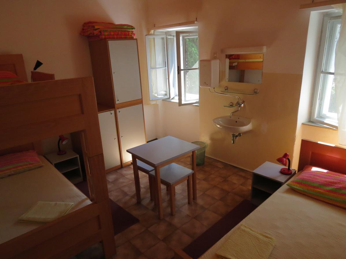 Hi Hostel Veli Losinj Veli Lošinj Exterior foto